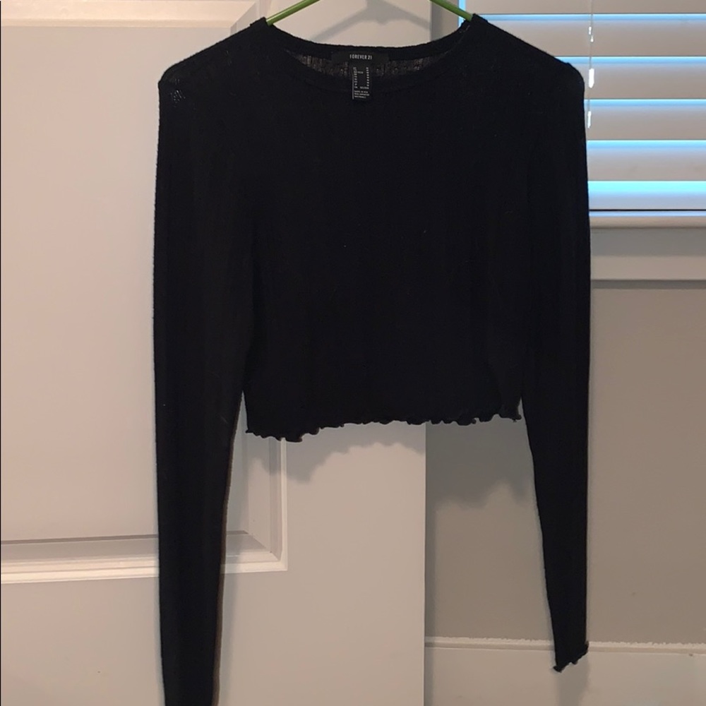 black crop top